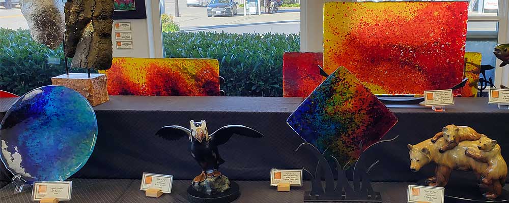 Art Glass - Gold Beach Books & Art Gallery - The Largest Display of Bronze Sculptures in Oregon